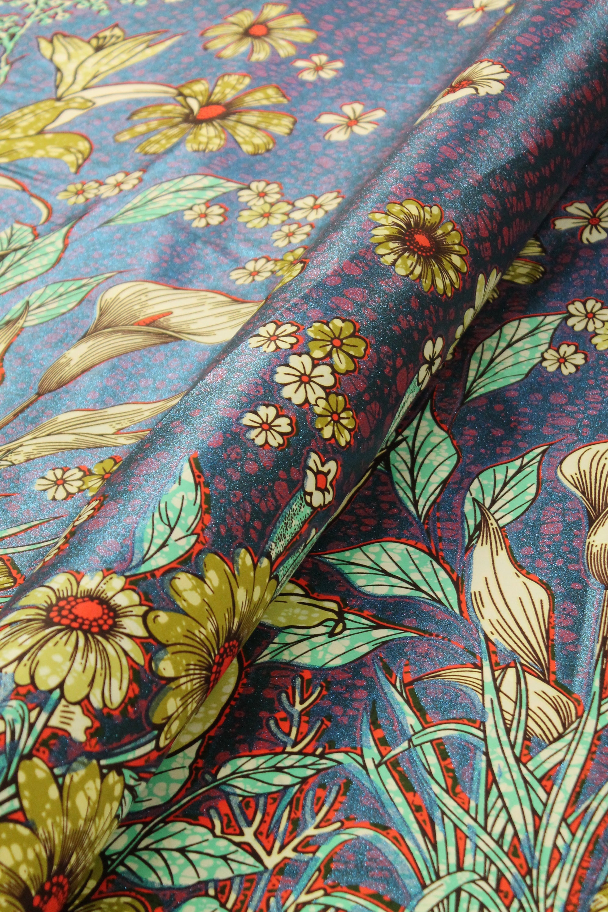 Julius Holland Crystal Shine