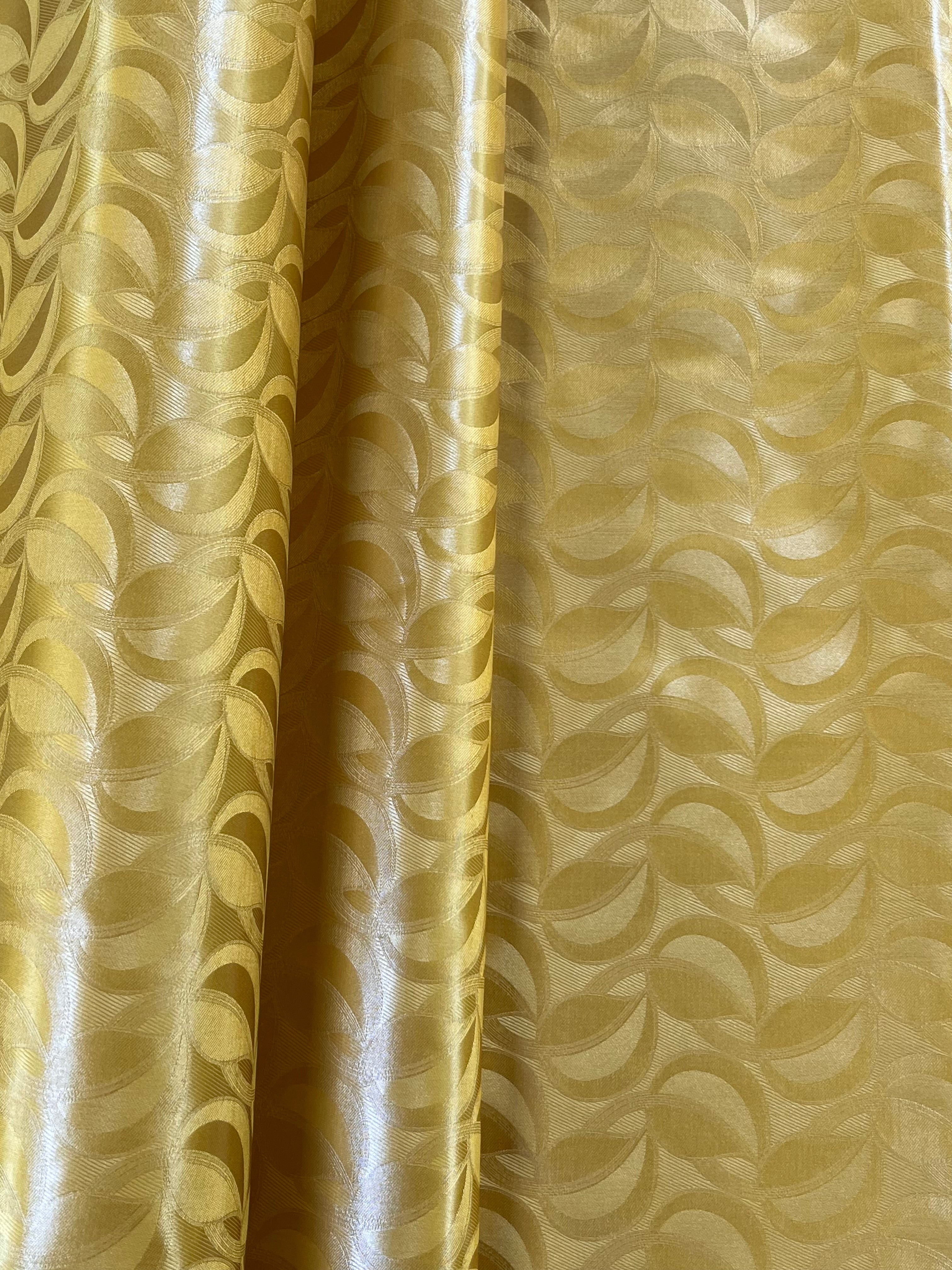 Univers Plus Bazin Riche