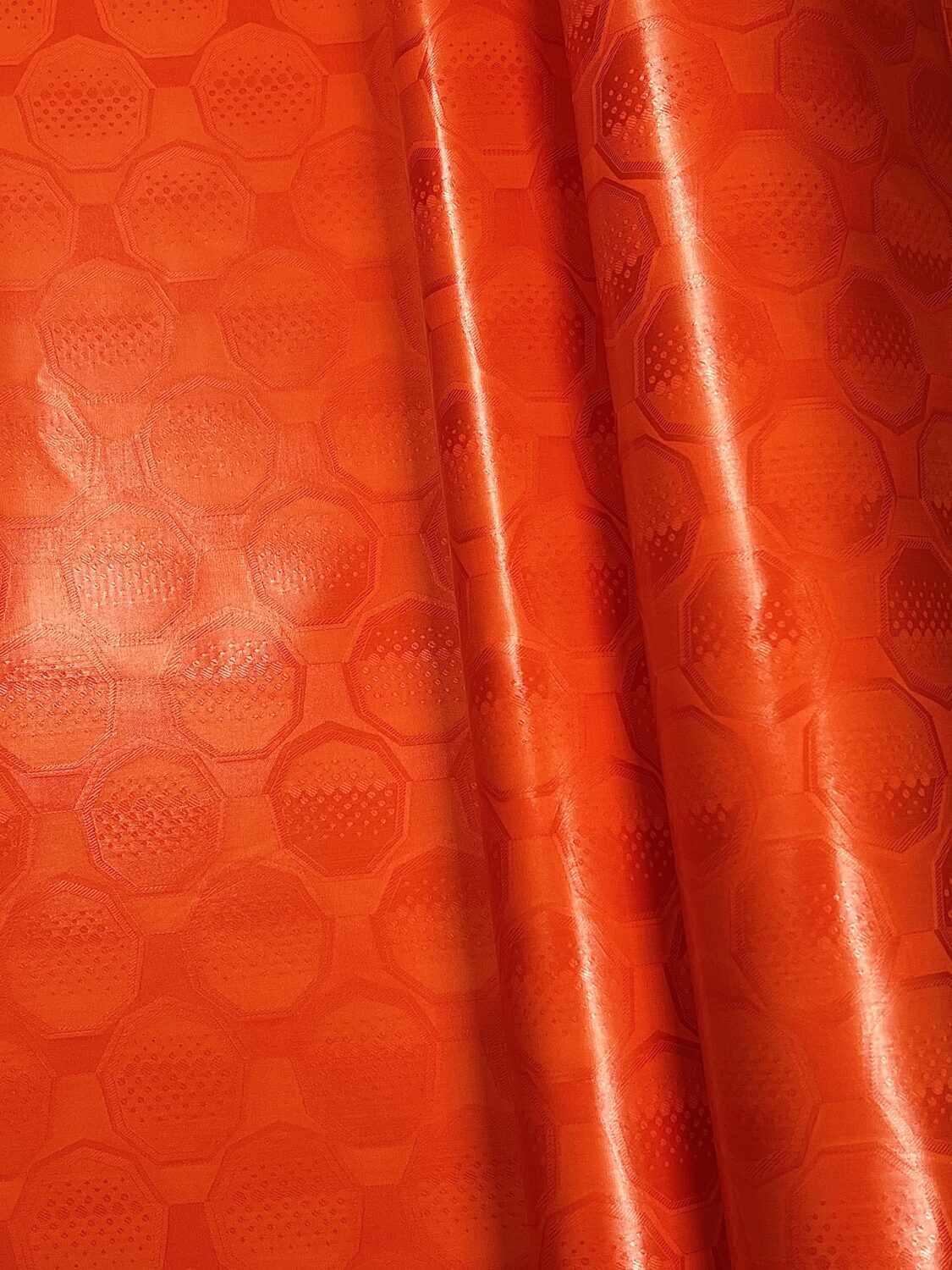 101 Brocade de Luxe 202-2003