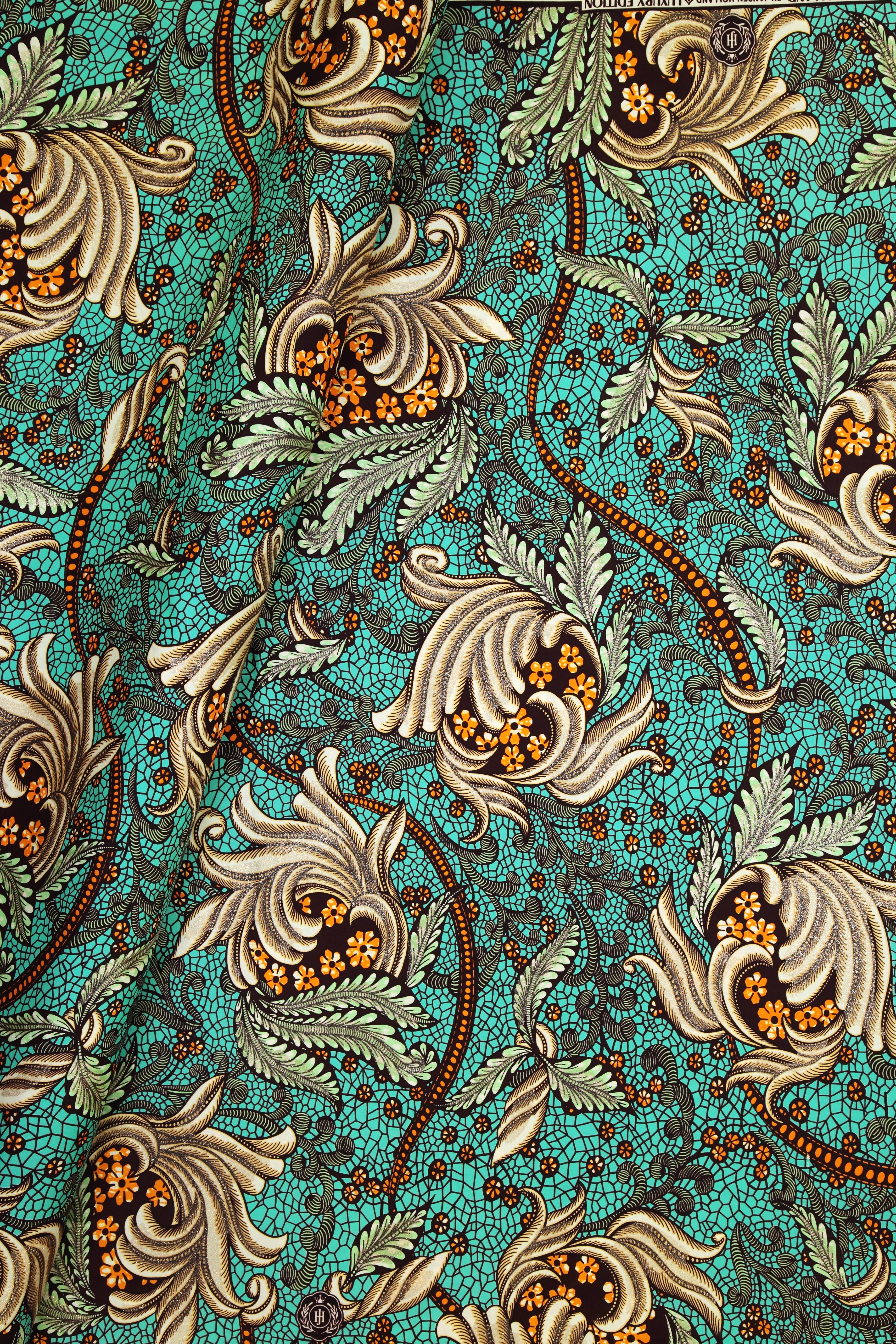 Julius Holland Crystal Shine