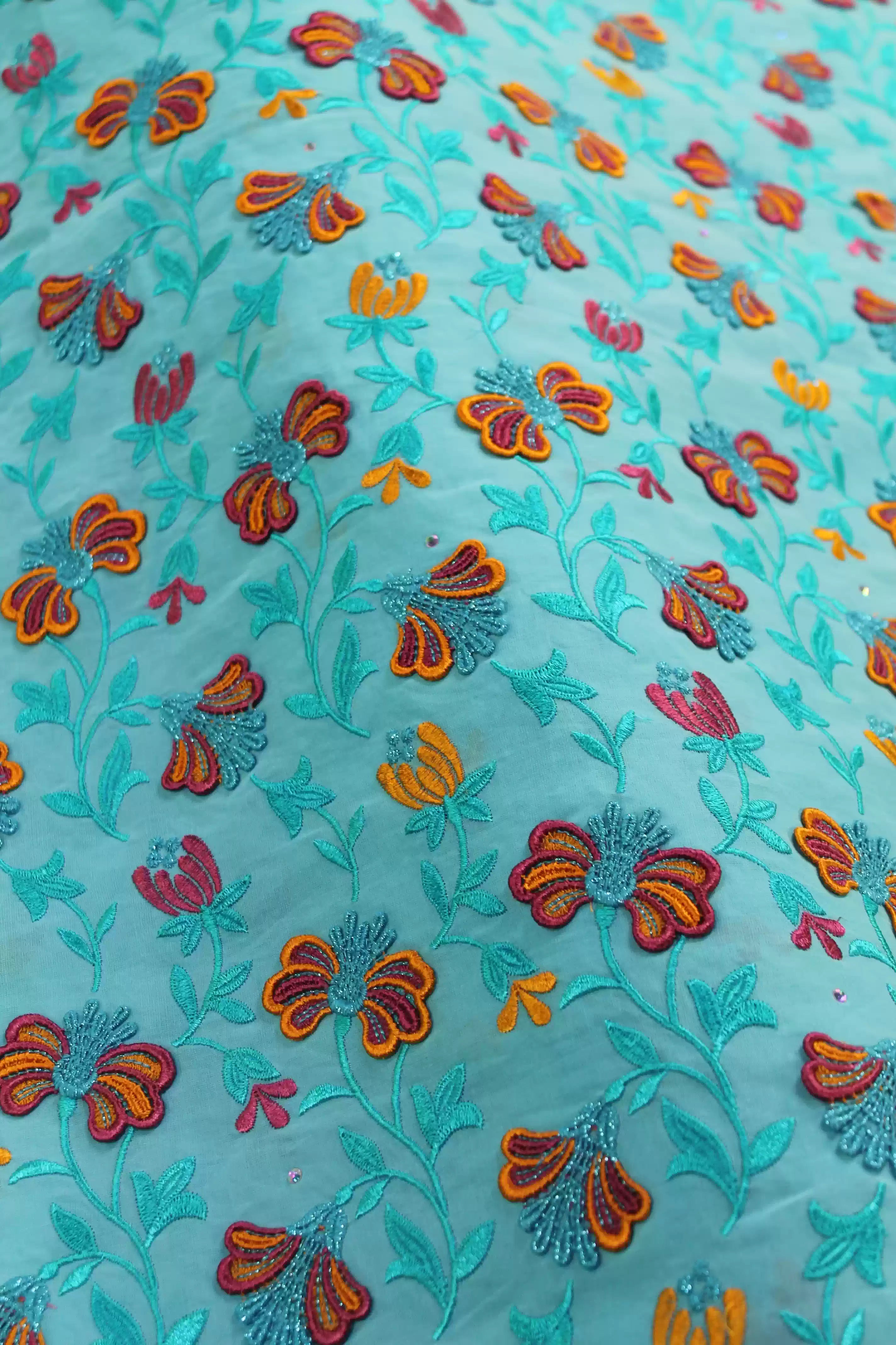 Zwitserse voile kant